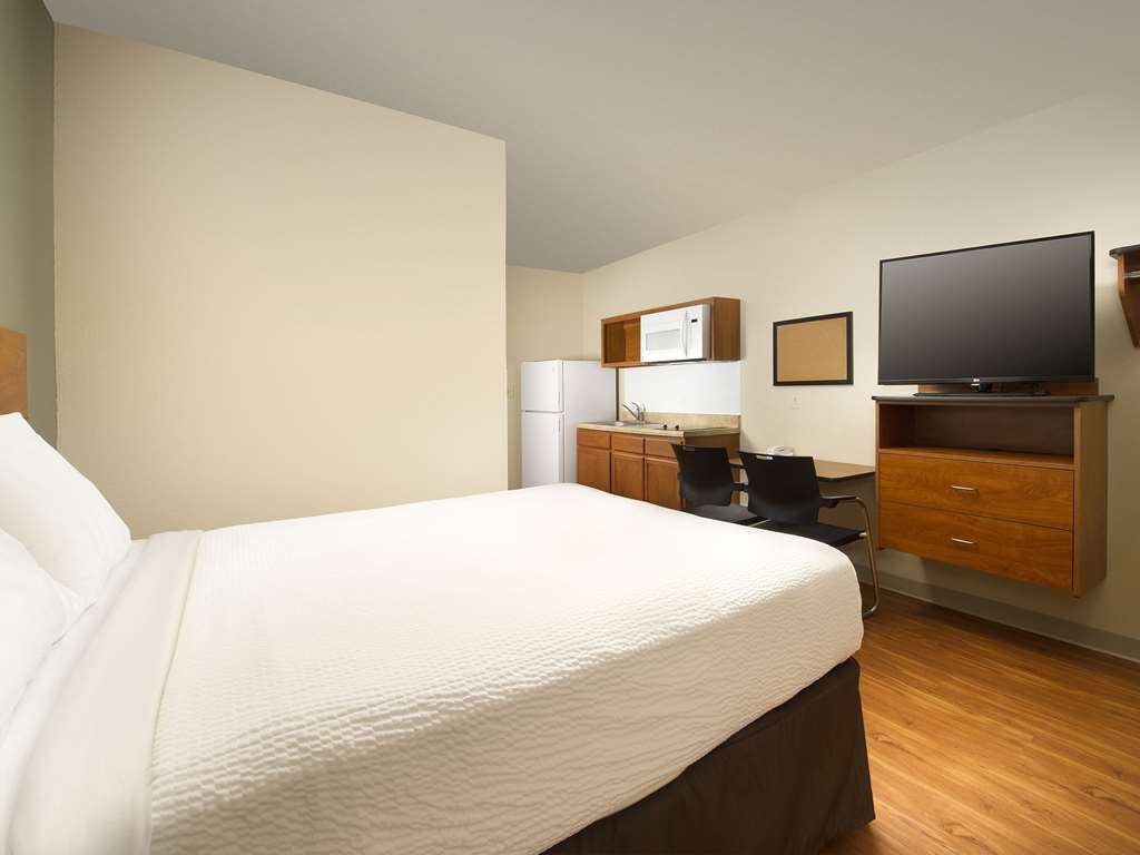 Woodspring Suites Форт Уэйн Номер фото