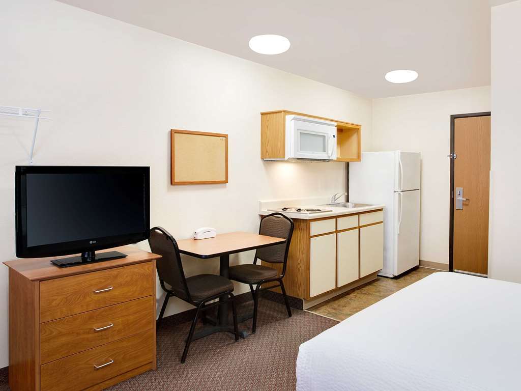 Woodspring Suites Форт Уэйн Номер фото